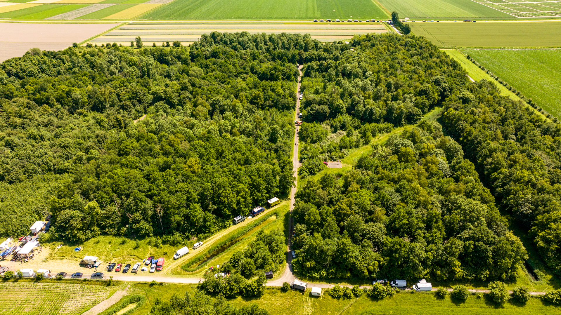 Noordbevel illegaal feest Munnekezijl (21 juni 2025)