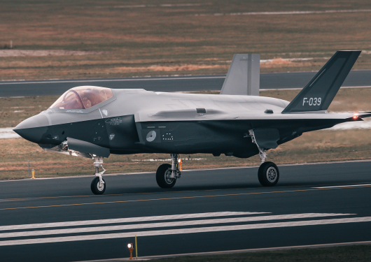 F35