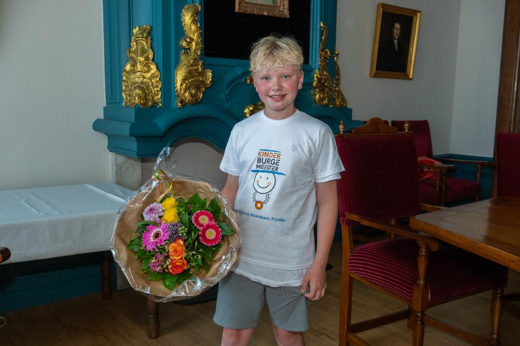 20260624-verkiezng-kinderburgemeester-bote-sape-schoorstra-2.jpg