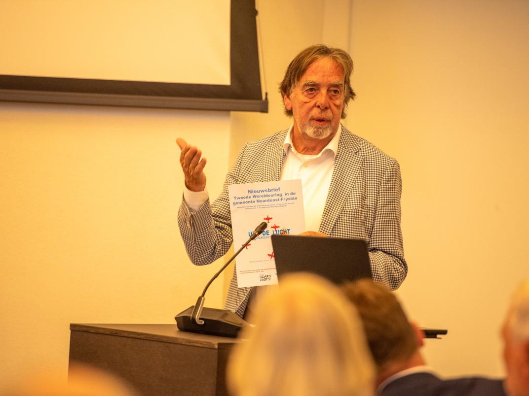 Arend van Dam