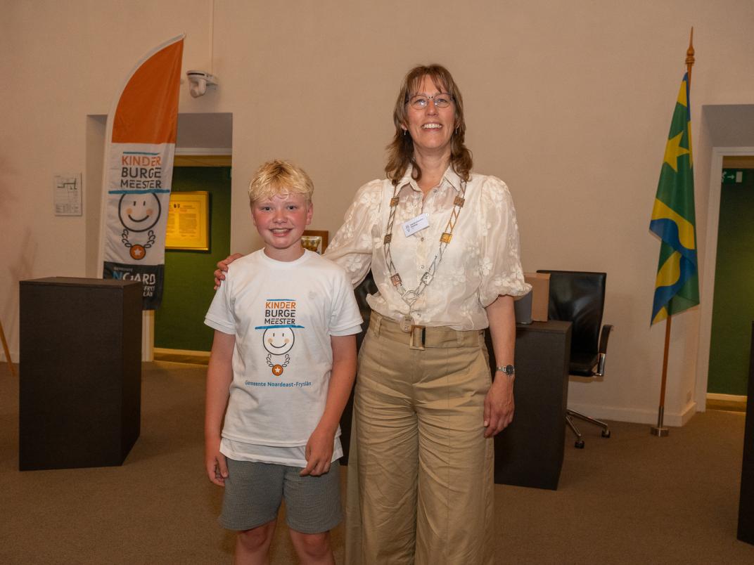 20260624-verkiezng-kinderburgemeester-bote-sape-schoorstra-4.jpg